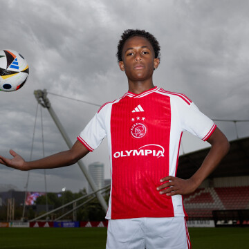 Olympia nieuwe hoofdsponsor van de Ajax-jeugd